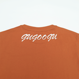 Gugoogu Contrast Stitch Cursive Logo Pocket Slim Fit T-Shirt | Orange | Hong Kong Original Design