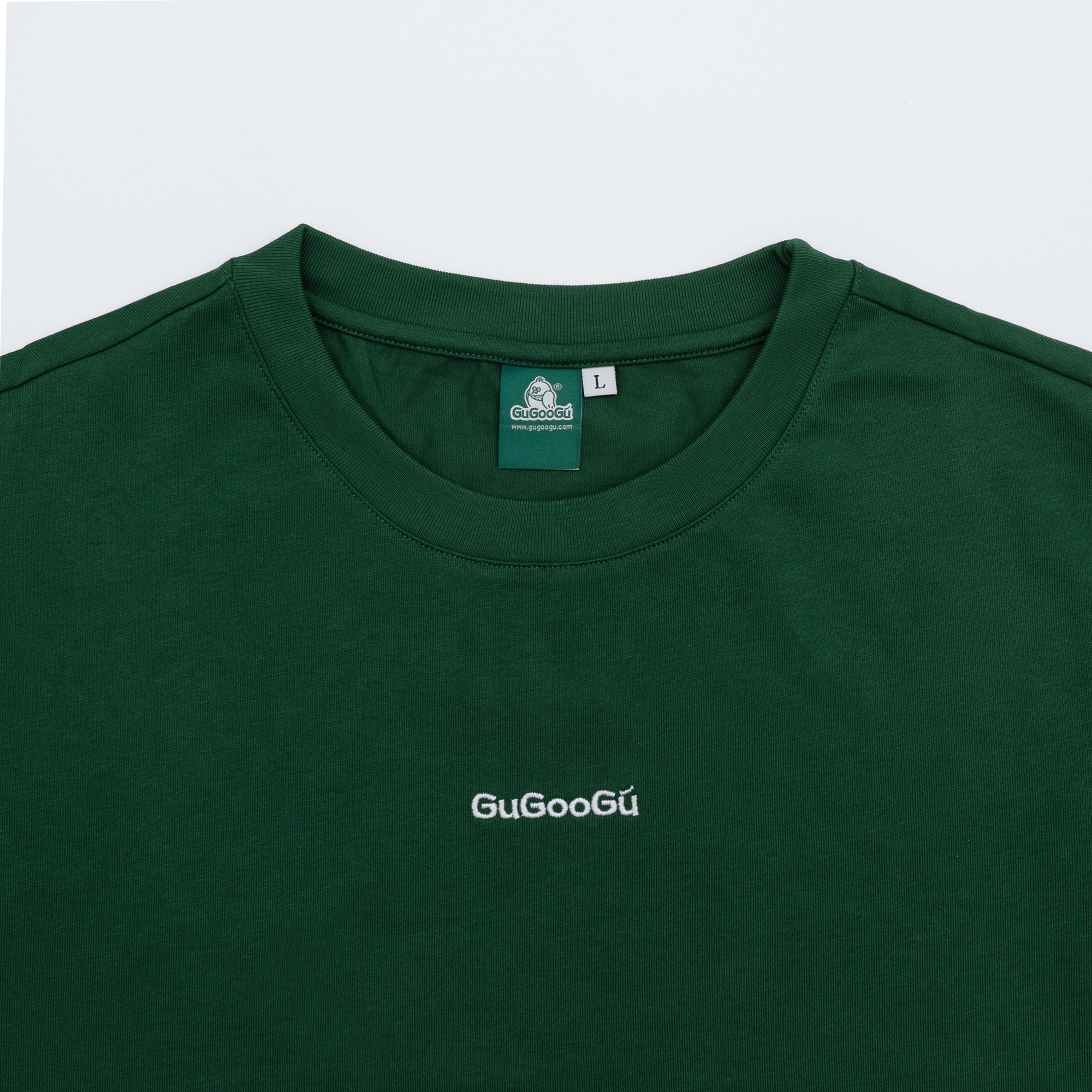 Gugoogu Contrast Stitch Minimalist Logo Slim Fit T-Shirt | Forest Green | Hong Kong Original Design