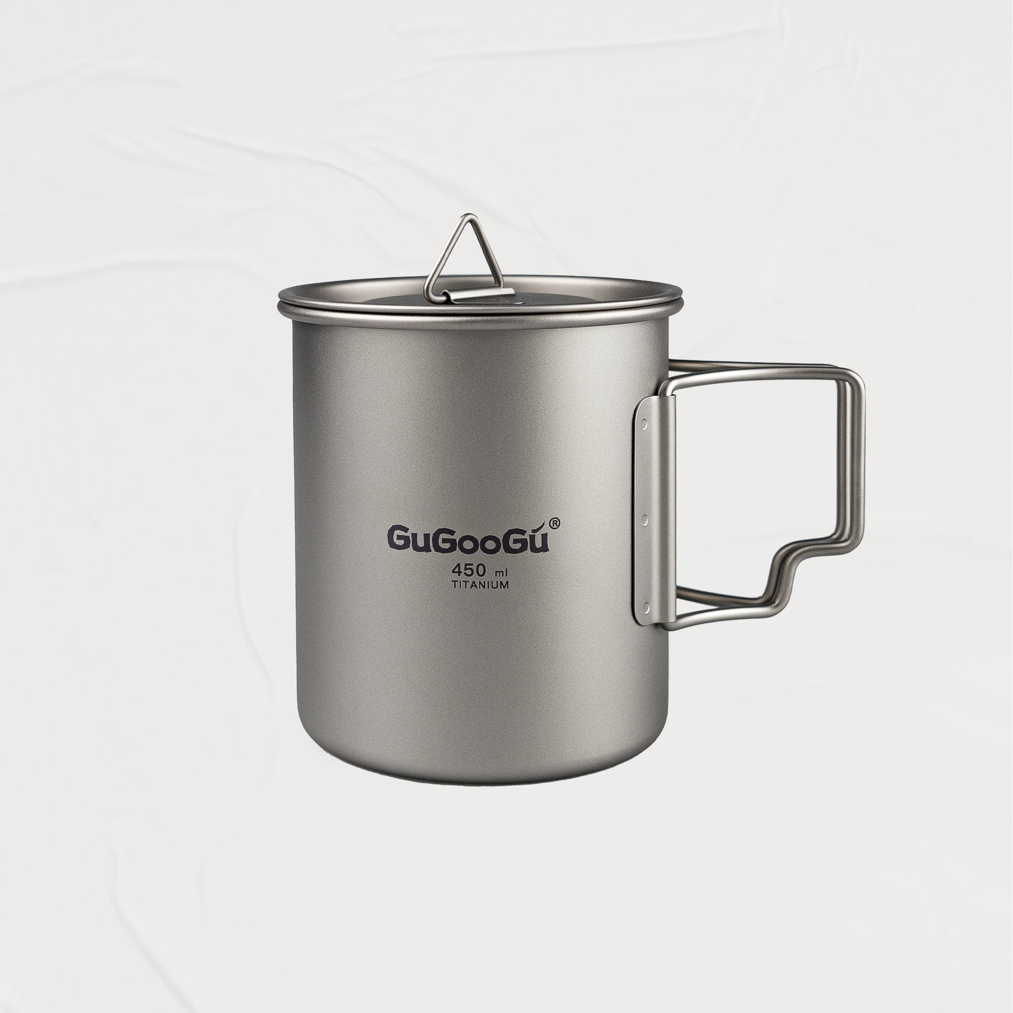 這是GUGOOGU的450ml鈦杯，它可以直接在火上加熱食材。