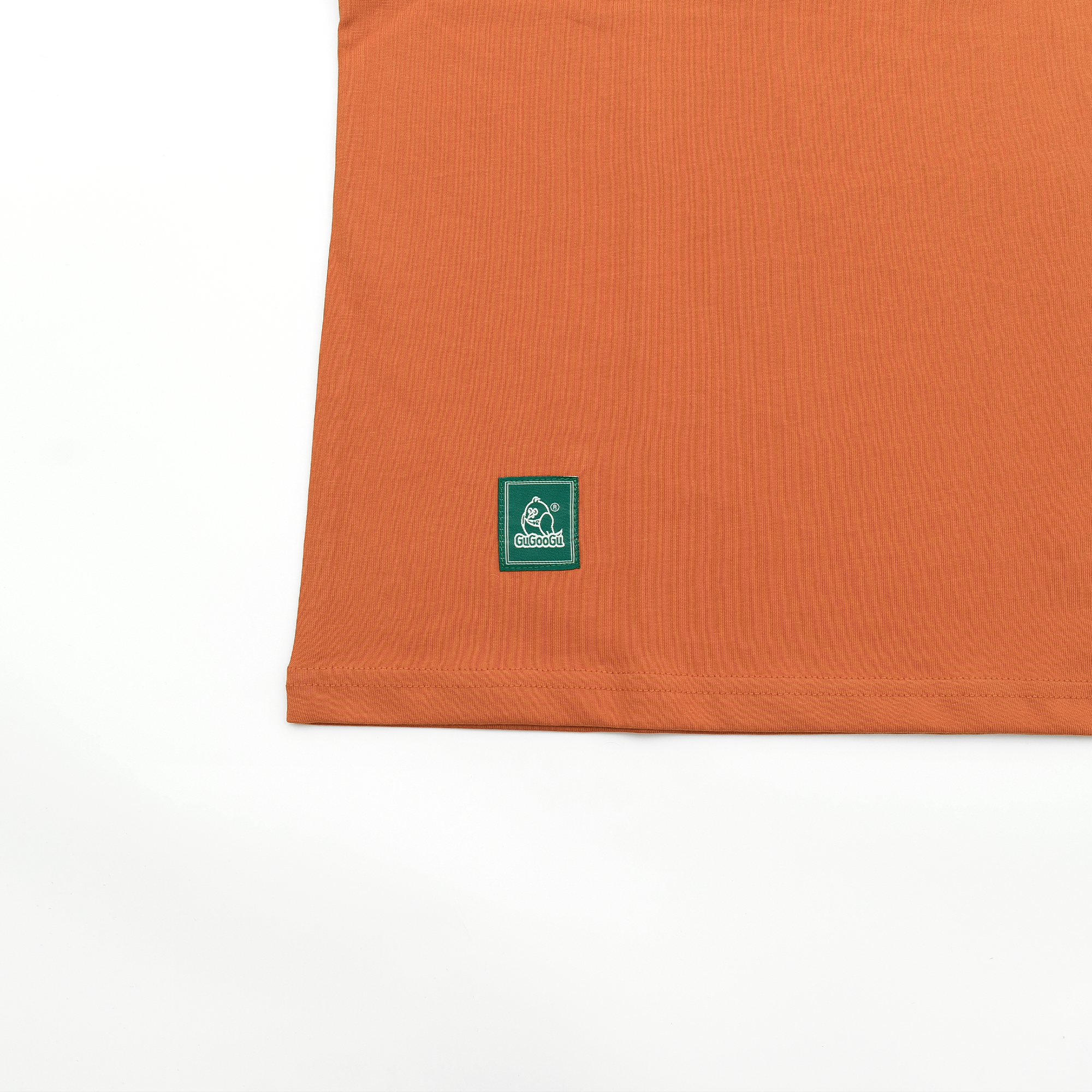 Gugoogu Contrast Stitch Cursive Logo Pocket Slim Fit T-Shirt | Orange | Hong Kong Original Design