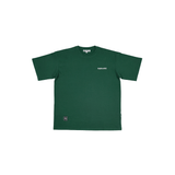 這是GUGOOGU的logo刺繡綠色T恤，它是oversize的款式，男女同款。